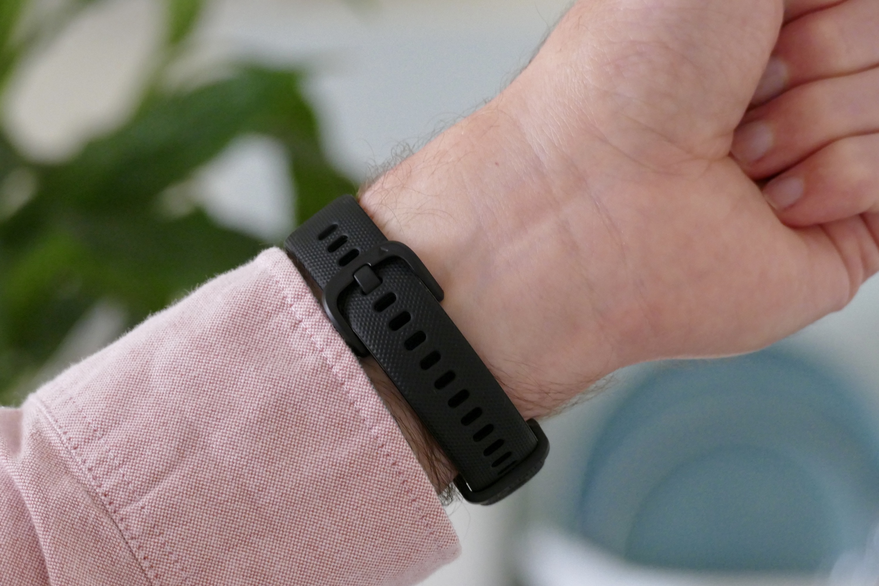 The Garmin Vivosmart 5's strap.