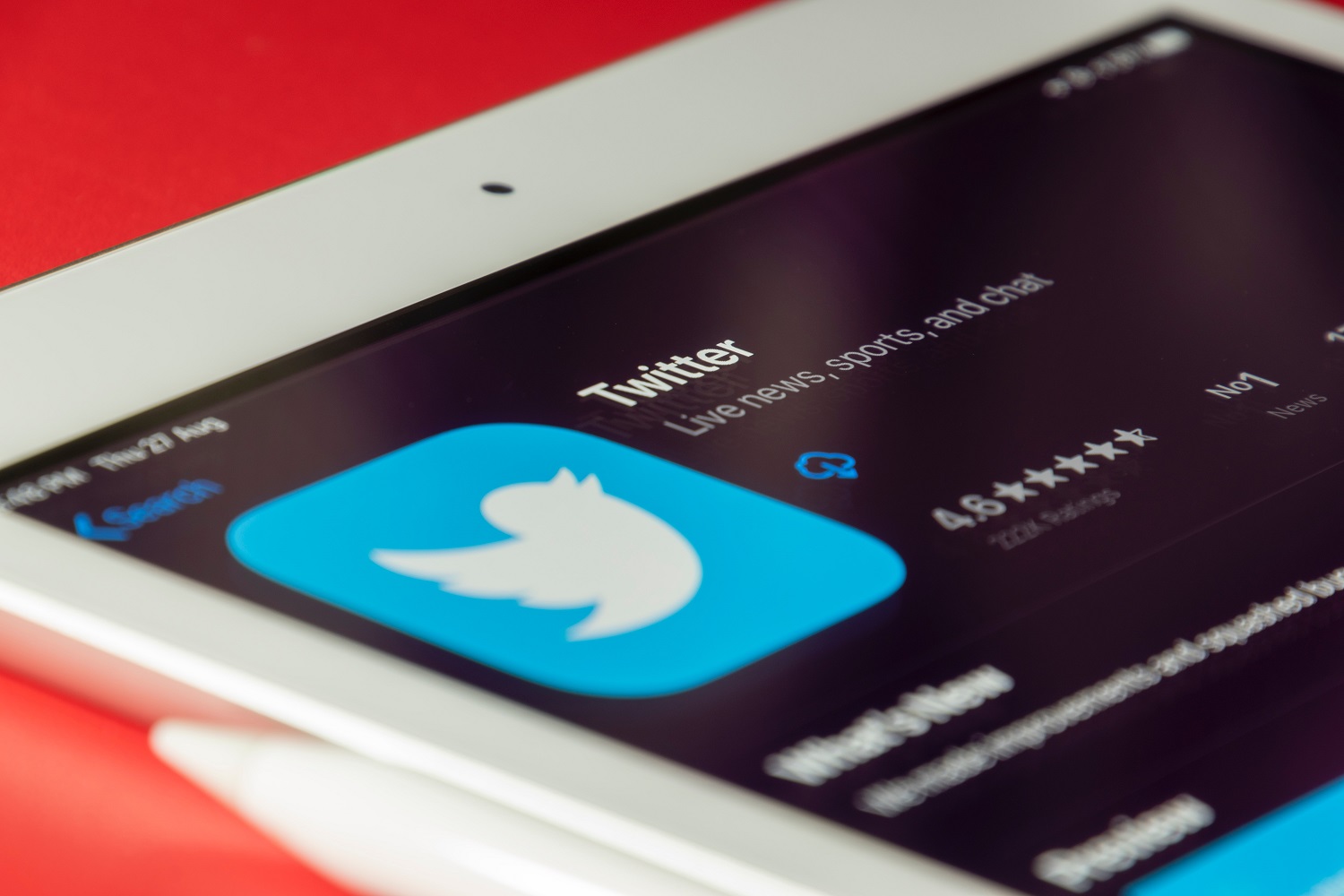 twitter working on new status feature straight out of aim app store listing