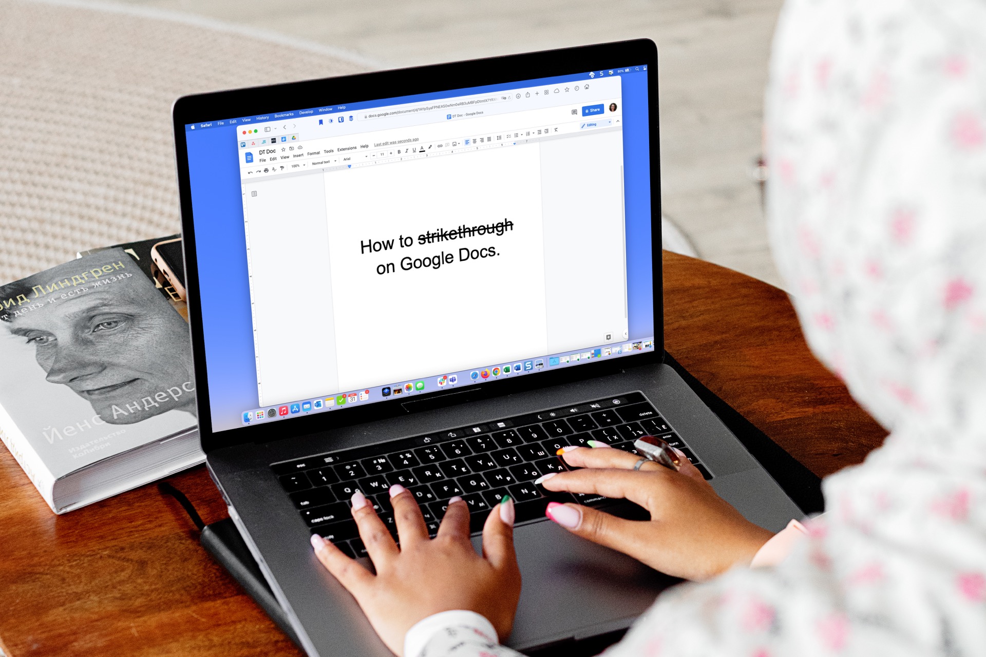 how to strikethrough on google docs web macbook