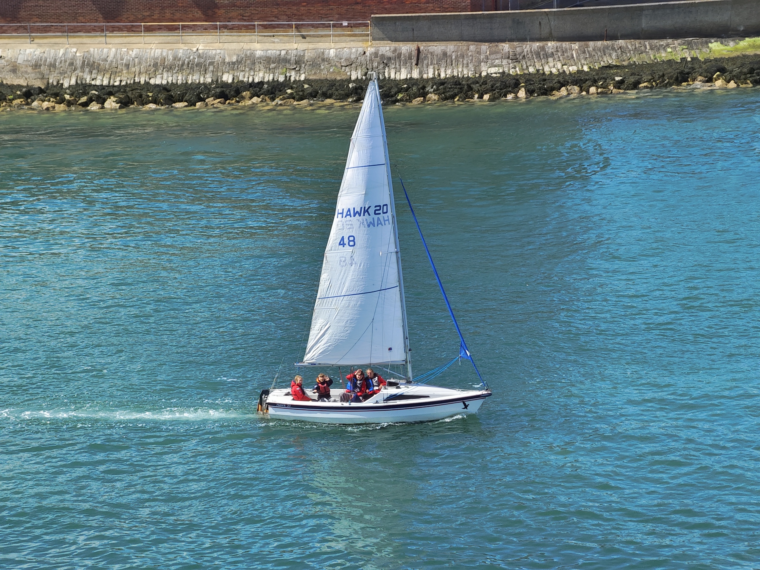 A 5x zoom photo of a yacht taken with the Vivo X80 Pro.