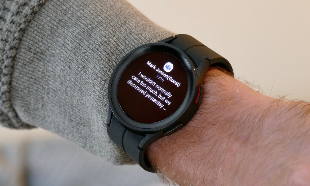 Notifications on the Galaxy Watch 5 Pro.