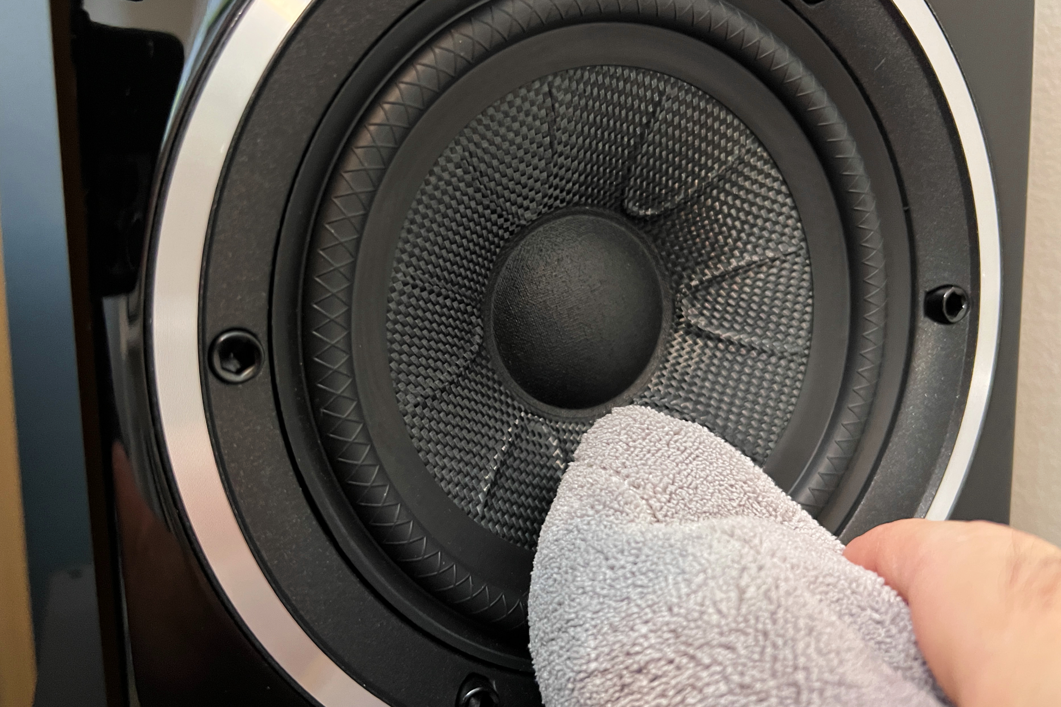 how to clean your speakers wipe woofer