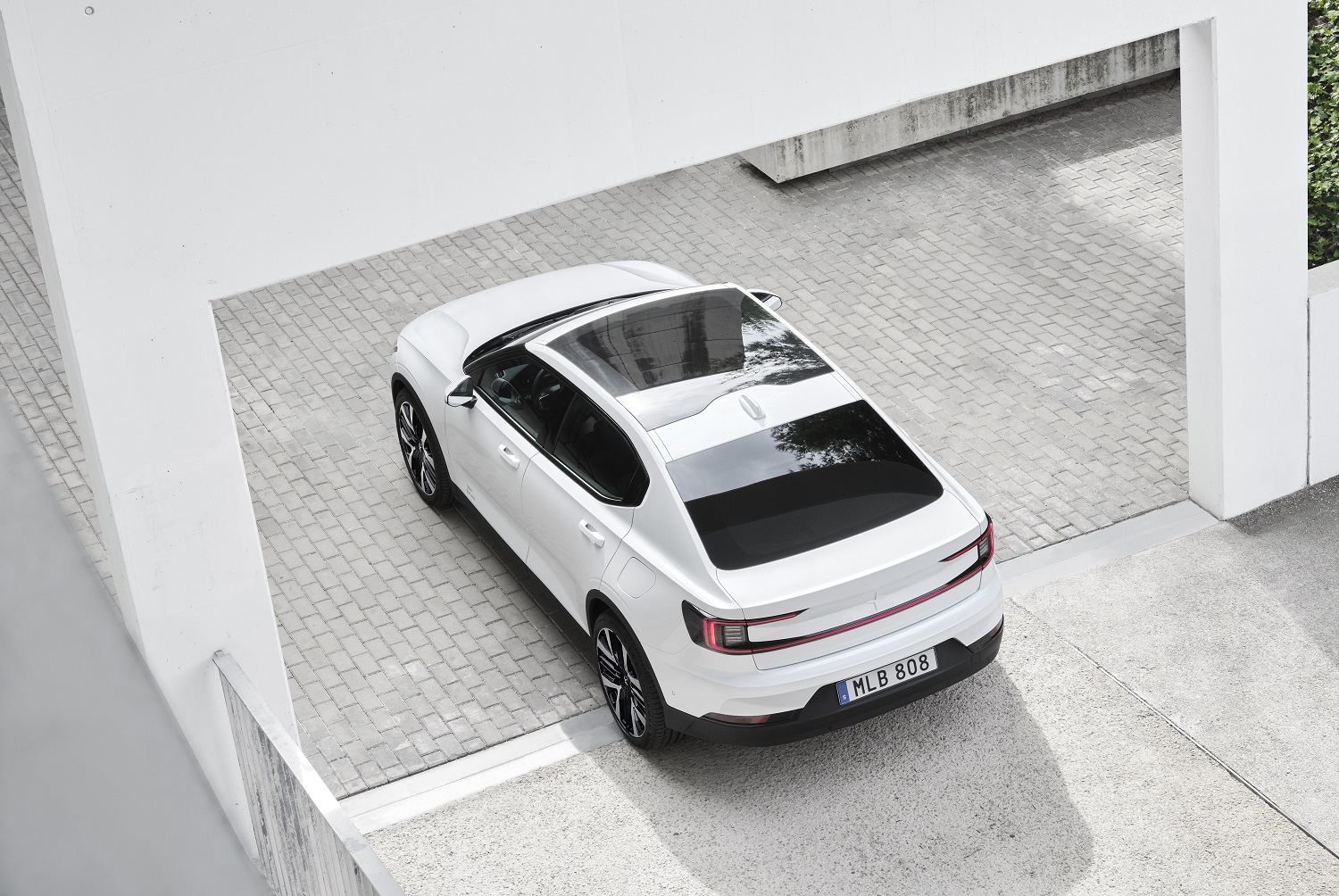 2024 Polestar 2