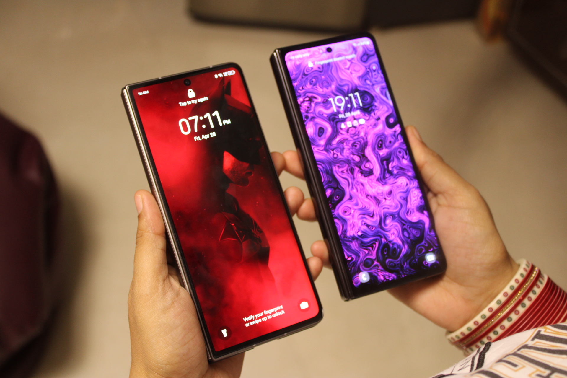 Tecno Phantom V Fold (left) and Galaxy Z Fold (right) displays.