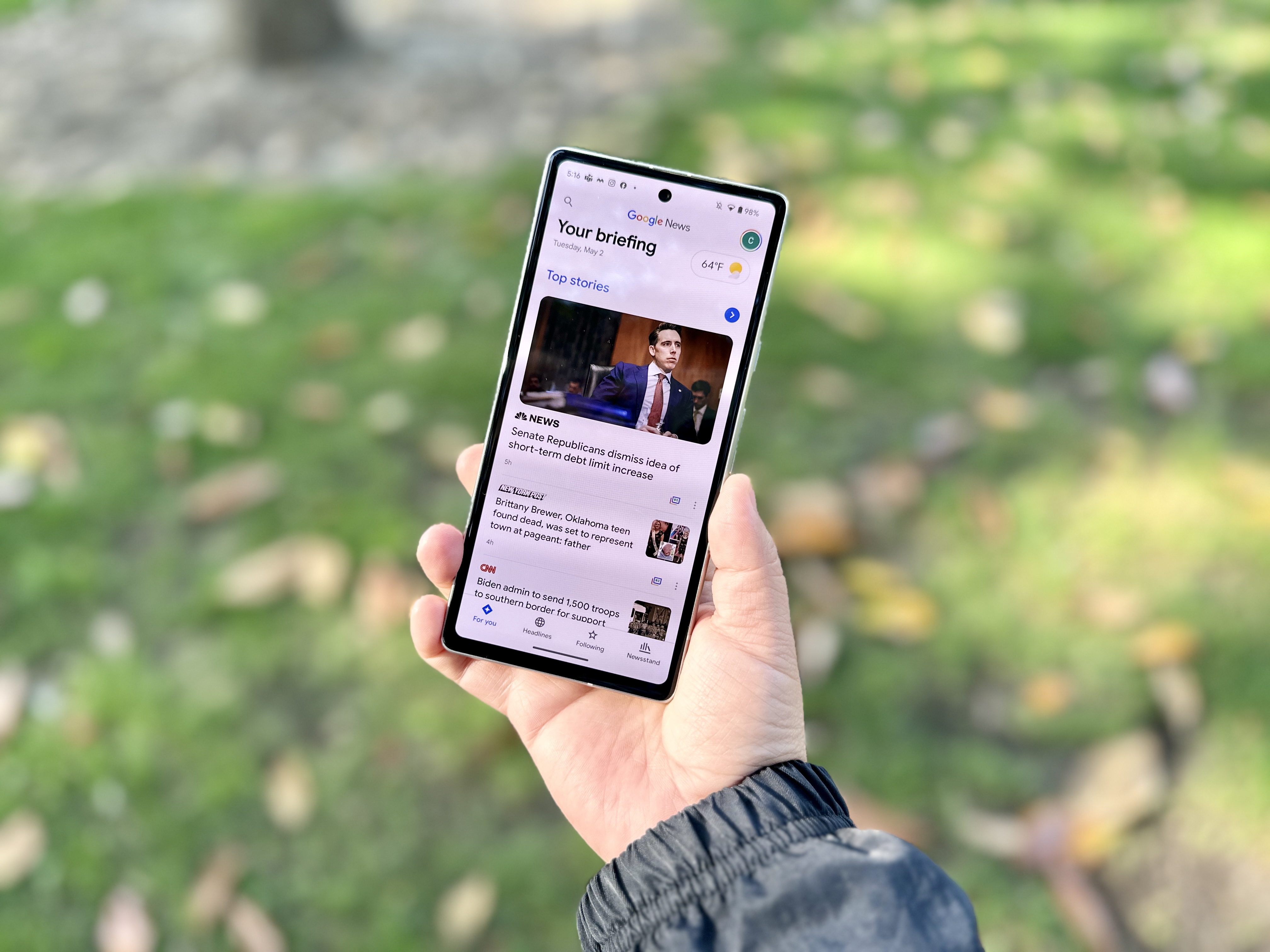 Google Pixel 7a showing Google News