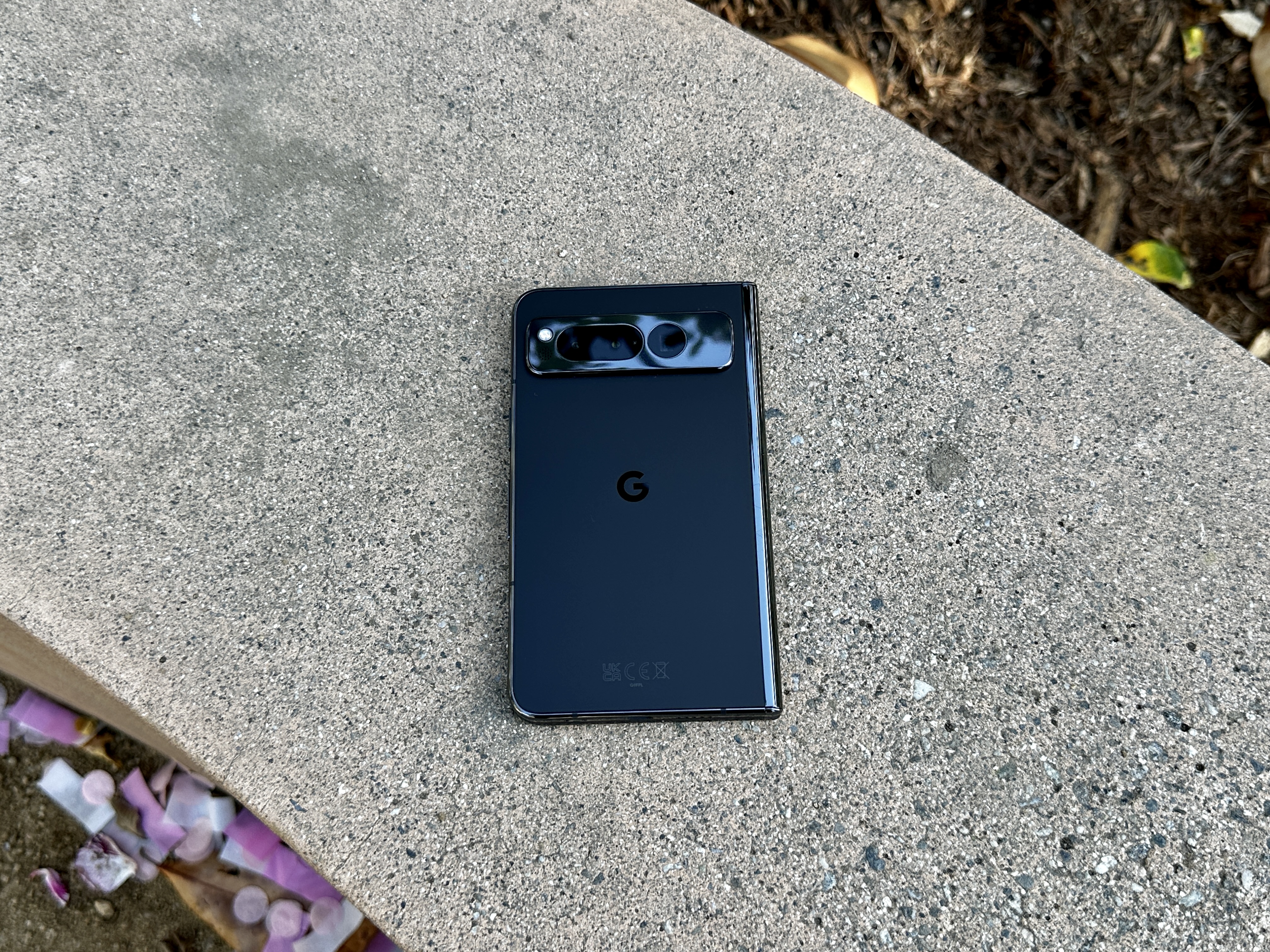 google pixel fold review in obsidian on bench