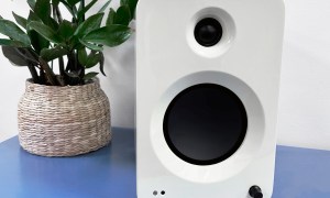 The front of the Kanto Audio REN powered speaker.