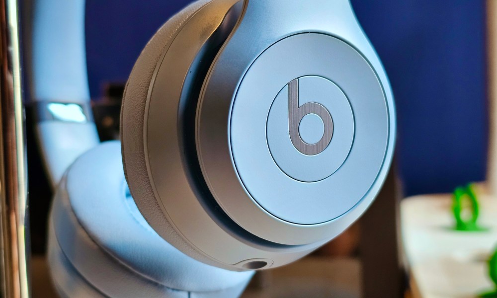 Beats Solo 4.