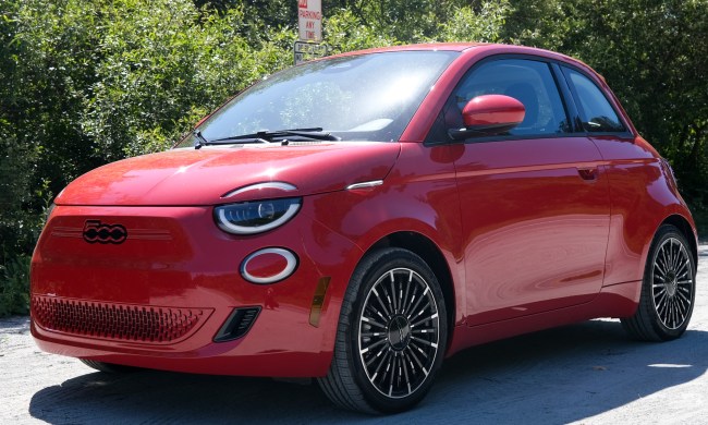 Front and side of the Fiat 500e