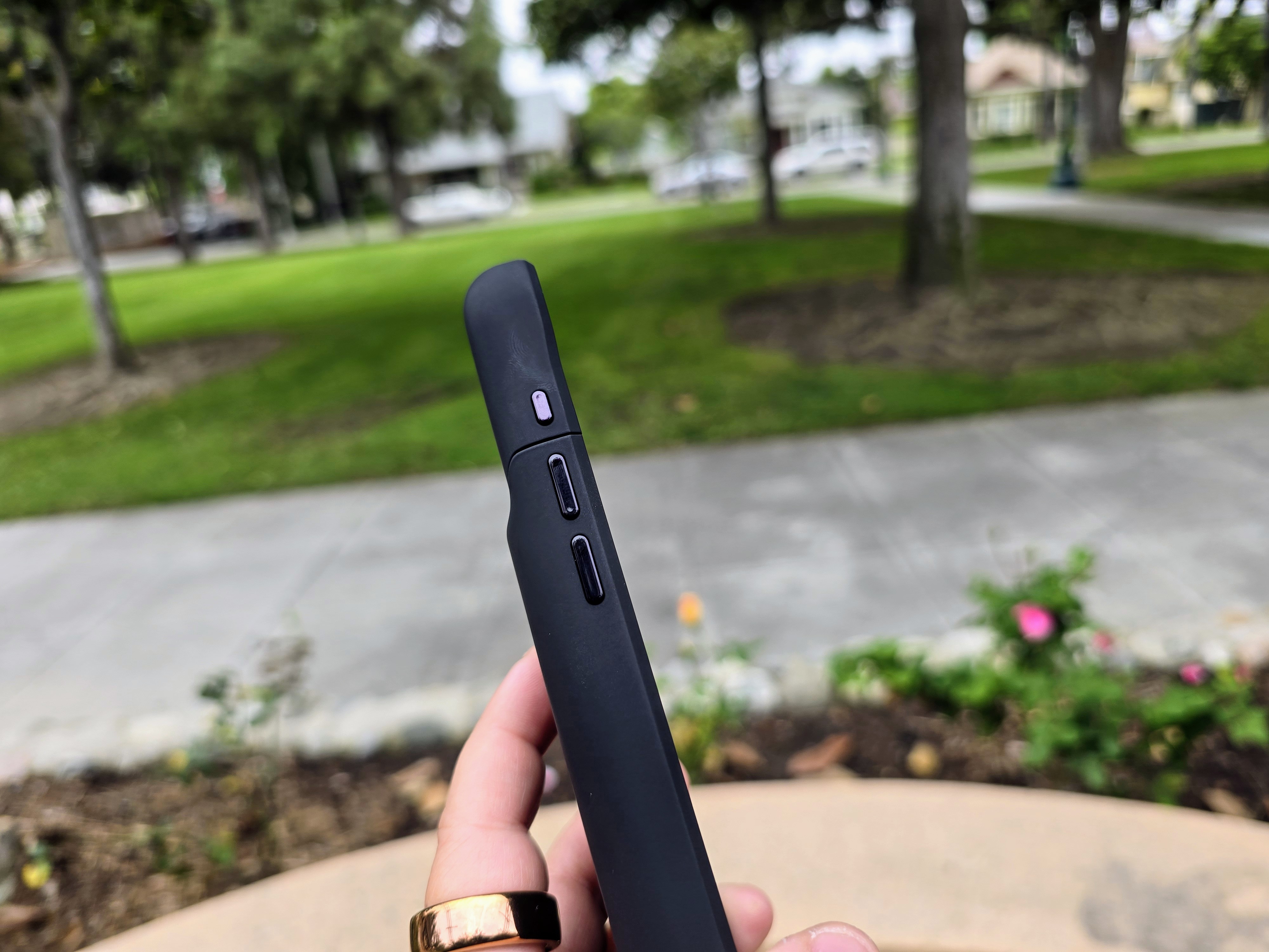 Mophie Juice Pack for iPhone 15 Pro.