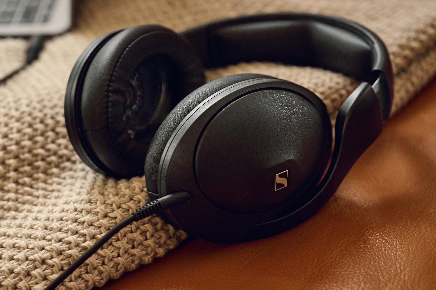 Sennheiser HD 620S closed-back headphones.