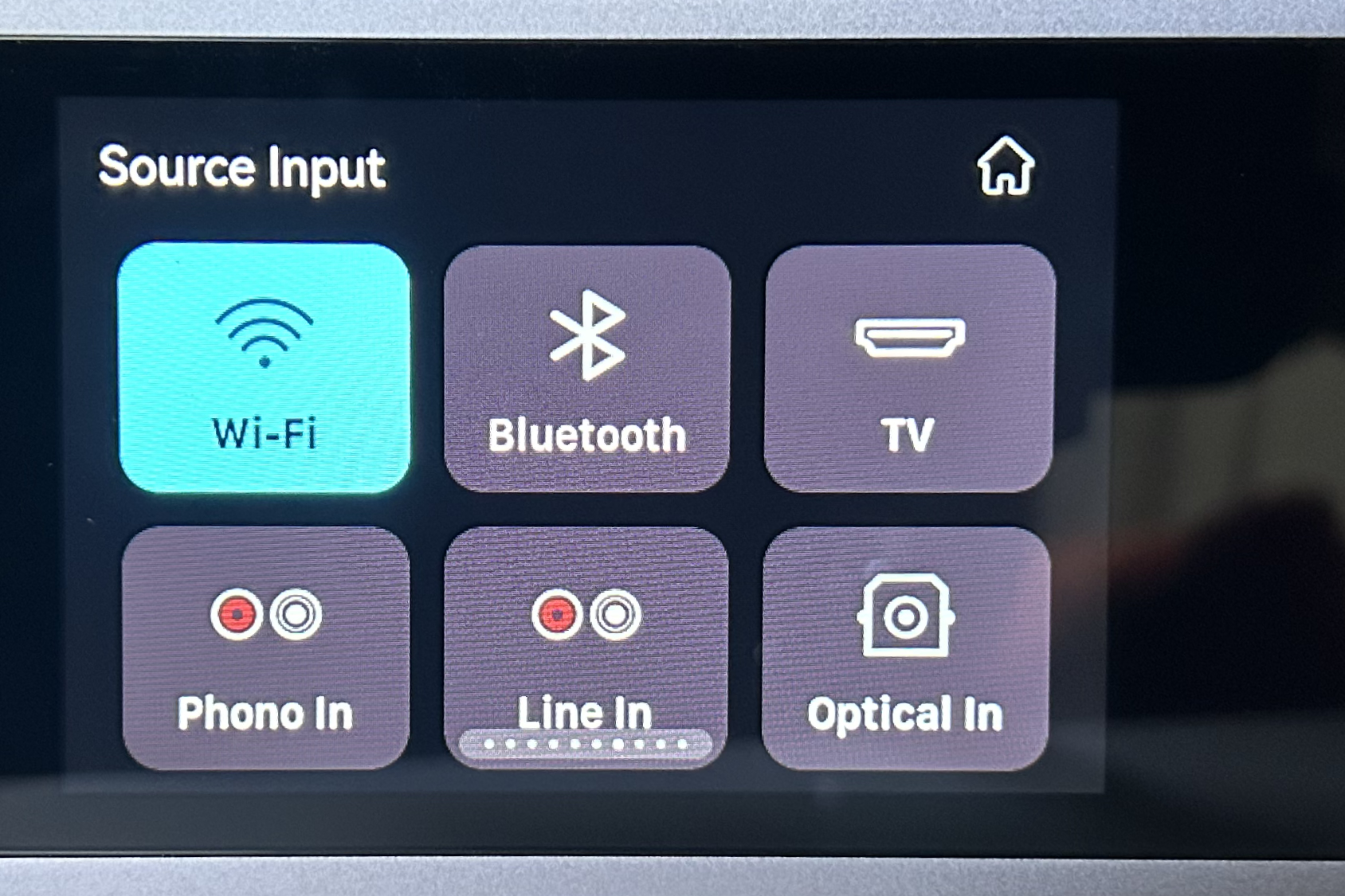 Wiim Ultra source input screen.