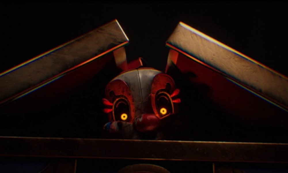 THe mimic peaking out of a box in Secret of the Mimic.